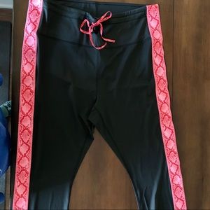 Fabletics Plus Sized Leggings, 3X NWT